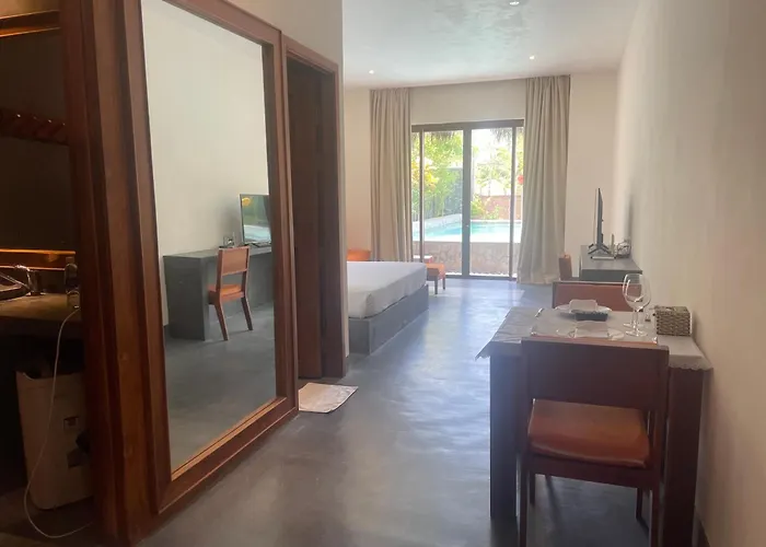 Palm View Villa